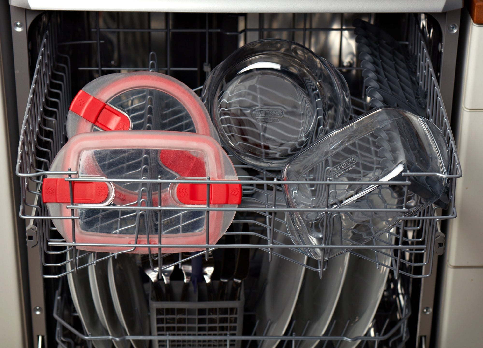 Square glass dish with steam valve lid - Cook & Heat