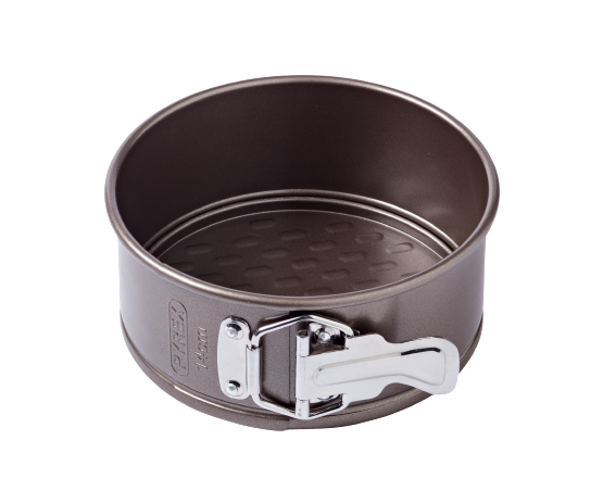 asimetriA - Round metal hinge mold