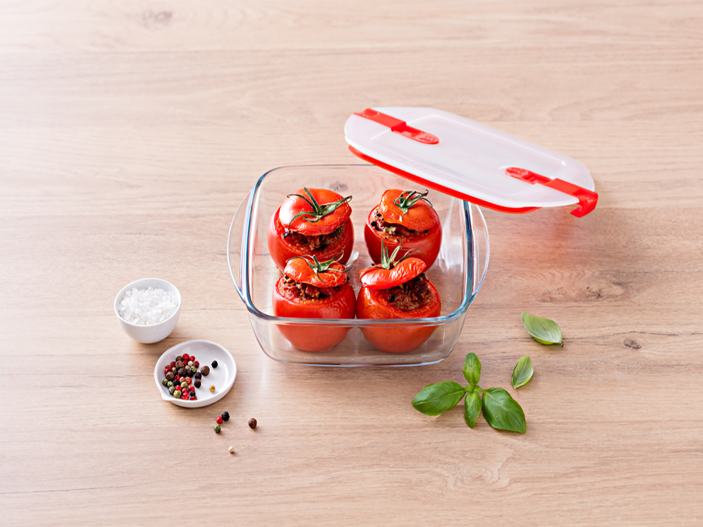 https://www.pyrex.eu/cdn/shop/products/211PH00_cook_heat_square_dish_with_lid_In_situation_HD9_copie_2000x.png?v=1571727159
